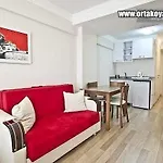 Ortakoey Apartment
